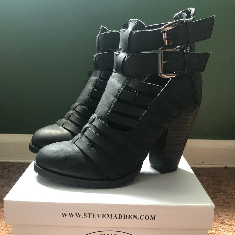 Steve Madden cutout heeled booties